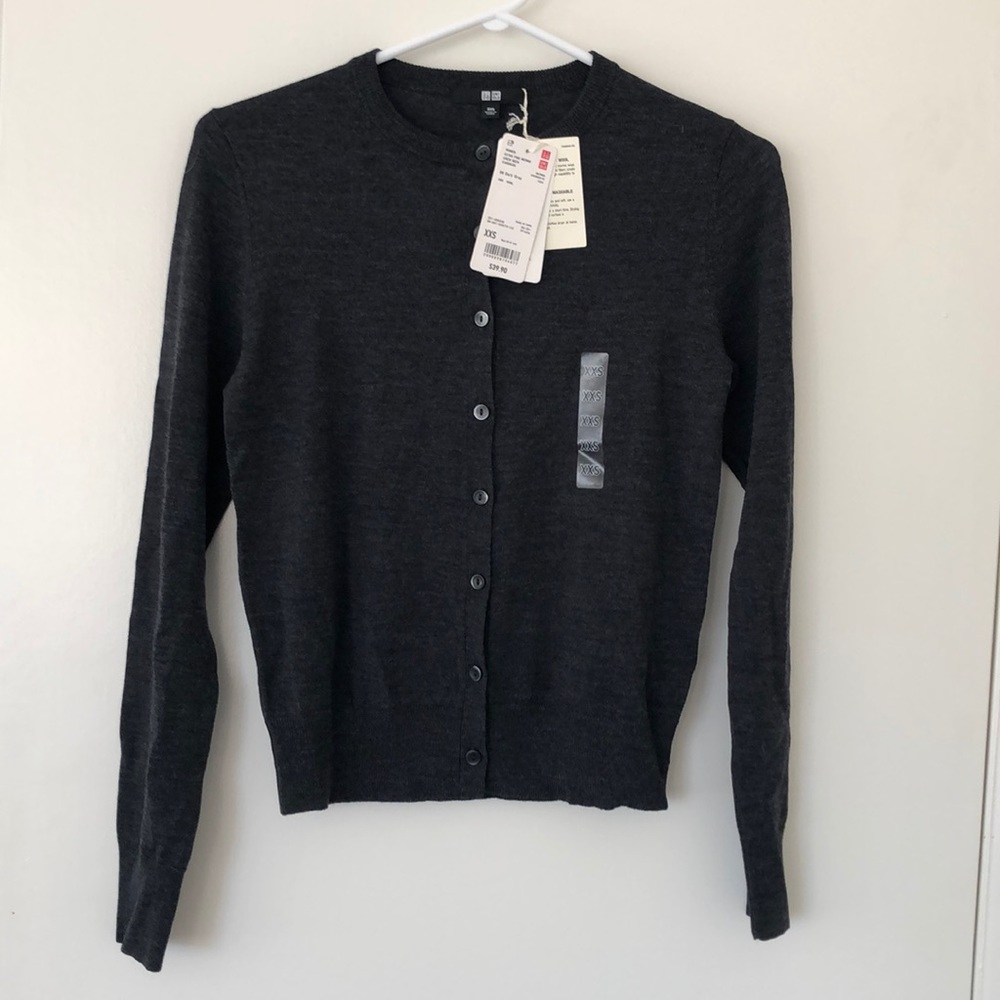 NWT Uniqlo Merino Cardigan XXS Charcoal Gray